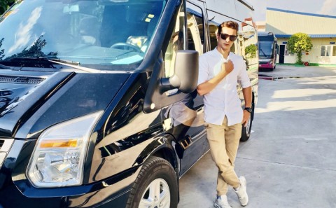 CUỘC SỐNG VỀ ĐÊM